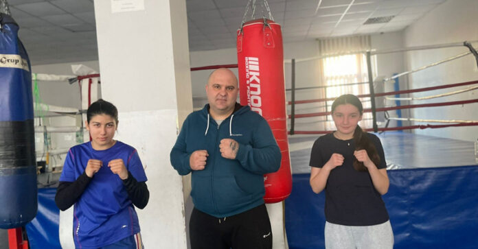 Două pugiliste de la CSM Târgu Jiu, la Campionatul Național la Box Feminin