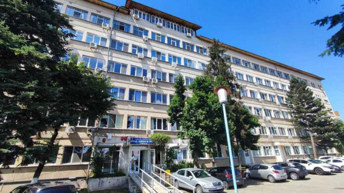 Concurs suspendat la Spitalul Județean de Urgență. Contestație privind condițiile de studii