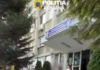 Doi bărbați, reținuți pentru furt calificat. Mașină abandonată cu 25 de bidoane cu produs petrolier