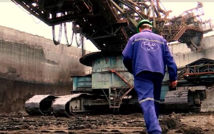 Cu doar 6.000 de angajați, CE Oltenia cade pe locul doi în topul celor mai mari angajatori din energie