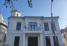 Buget redus la Palatul Copiilor Târgu Jiu. Director: Nu a fost afectat niciun profesor titular. Posturile vacante sunt blocate!