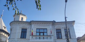 Buget redus la Palatul Copiilor Târgu Jiu. Director: Nu a fost afectat niciun profesor titular. Posturile vacante sunt blocate!
