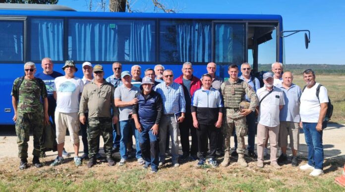 Atunci când spiritul militar nu se pensionează – Cetatea Pelendavei a găzduit Cupa Rezervistului Militar, zona Oltenia-Banat