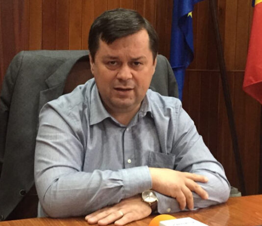 Romanescu, despre investițiile în școlile din Târgu Jiu: „Nu construim sau nu reabilităm clădiri pentru a le ține în conservare”