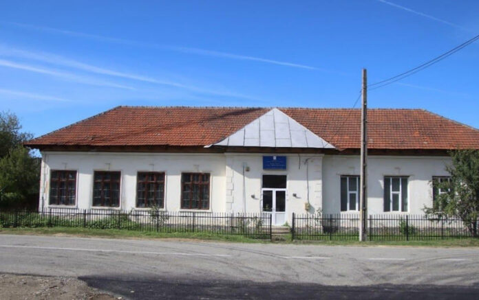 Școală nouă într-o comună din Gorj. Vechea clădire, din 1908, a fost demolată. Când vor fi gata lucrările