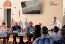 Jurnaliști din Oltenia și Banat, la Simpozionul „Jean Bărbulescu, personalitate marcantă a presei din Oltenia, desfășurat la „Gorjeanul Atrium“