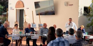 Jurnaliști din Oltenia și Banat, la Simpozionul „Jean Bărbulescu, personalitate marcantă a presei din Oltenia, desfășurat la „Gorjeanul Atrium“