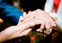 În poze, zirconiul și diamantul de laborator par apropiați; la purtare, comparația se schimbă