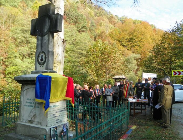 Defileul Jiului în luna lui Brumărel și originile capitalei Gorjului