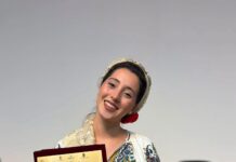 O tânără cursantă din Târgu Jiu a cucerit juriul la Câmpeni cu vocea sa