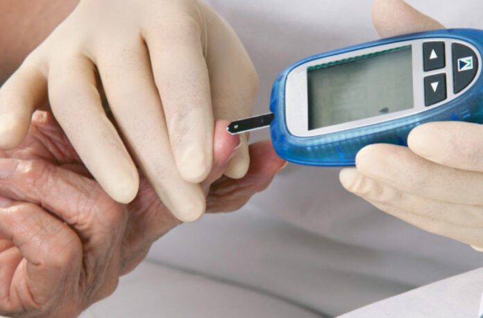 Mii de gorjeni, la medic din cauza diabetului. Risc crescut de boli de inimă
