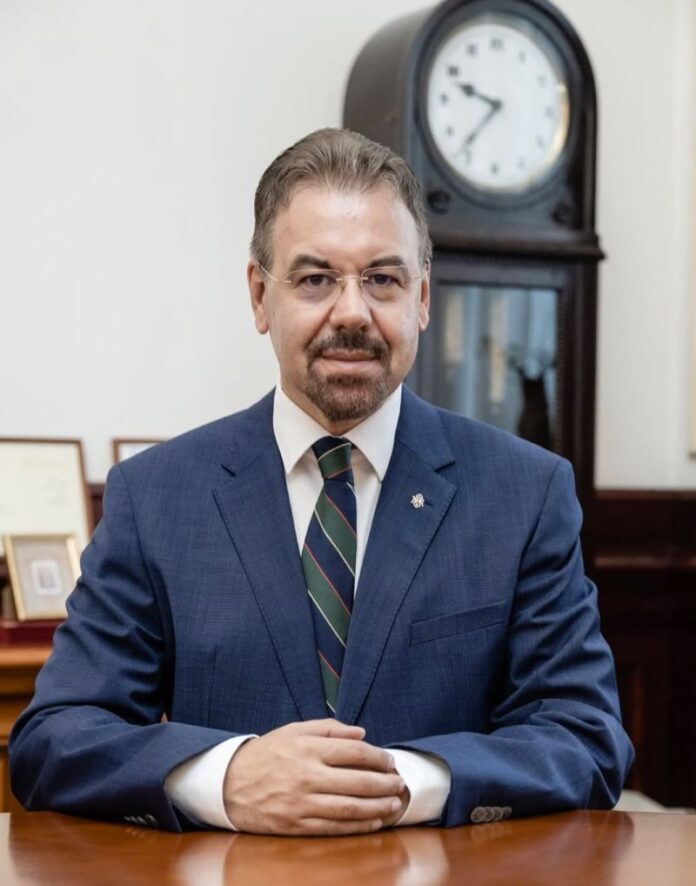 Leonardo Badea Prim-viceguvernator BNR