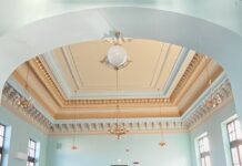 Amfiteatrul Colegiului Național „Tudor Vladimirescu”, redeschis după lucrări