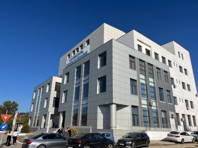 Peste 4.700 de studenți și proiecte de zeci de milioane de euro. UCB Târgu Jiu a deschis un nou an universitar