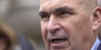 PNL-iștii pleacă din Guvern. Votează Executivul condus de Niculescu