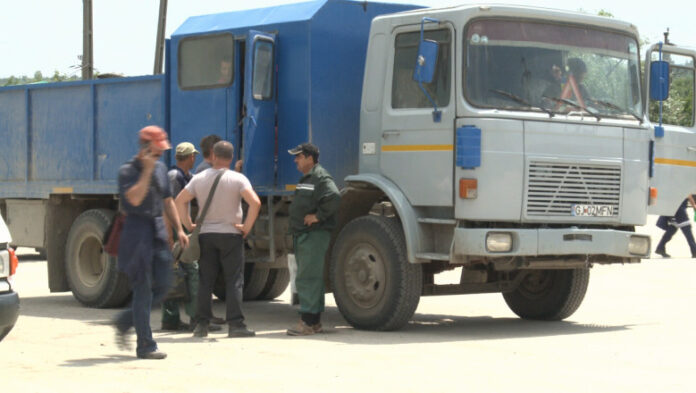 CE Oltenia caută firmă pentru transportul salariaților de la Roșia-Peșteana