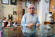 Video: Povestea incredibilă a celui mai vestit optician din Gorj. A reușit să aibă o carieră de succes, deși are o înălțime de 136 de centimetri