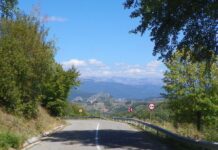 Atitudini autumnale – În crugul toamnei prin Gorjul de Sub Munte