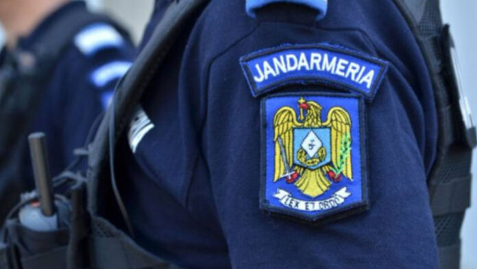 Peste 2.000 de patrule și sute de intervenții. Jandarmii gorjeni, prezență masivă în Rânca, Runcu și Tismana