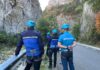 Video: Jandarmii montani din Gorj se antrenează în Cheile Sohodolului. „Este important ca jandarmul să știe să coboare în rapel“