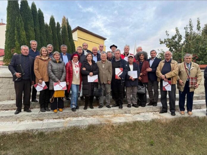 Epigramistul gorjean Mihai Lungescu a strălucit la Festivalul Internațional de Literatură Umoristică „Alb–Umor”, Alba Iulia 2026