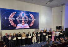 Peste 100 de olimpici, premiați la Târgu Jiu. Orașul va găzdui Olimpiada Națională de Matematică