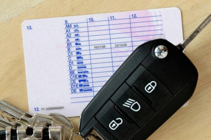 Se schimbă regulile pentru permisul auto din 6 noiembrie! Ce vor verifica medicii și cine ar putea avea probleme la reînnoire